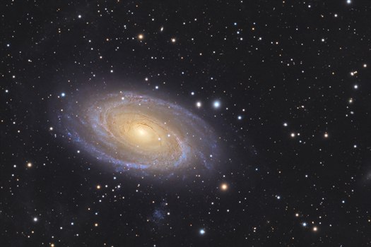 M81 - nový snímek - detail